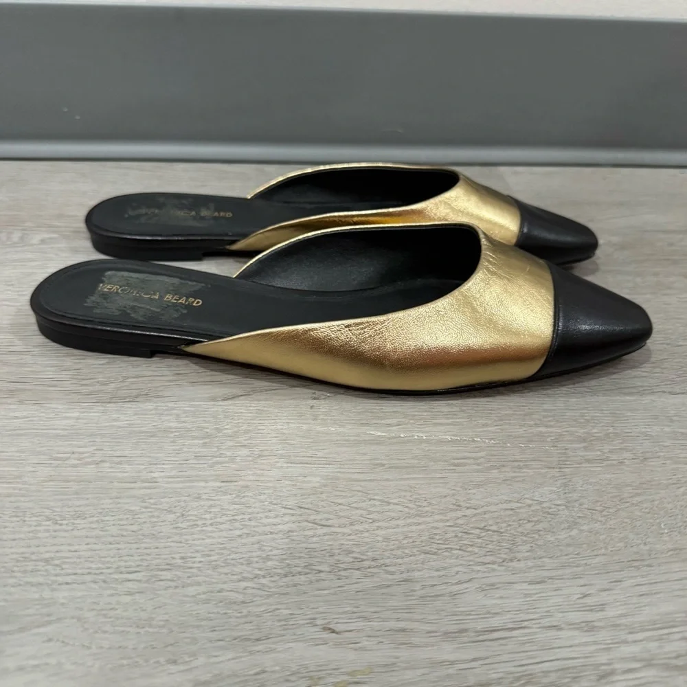 Veronica Beard Mule Flat Carlotta Pointed Toe in Gold Black